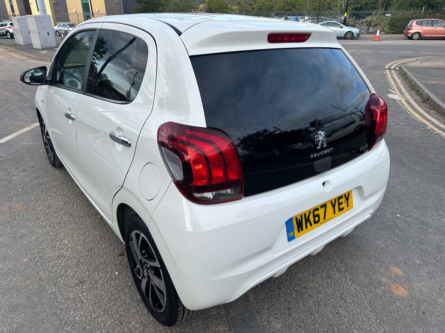 Used Peugeot 108 2017 for sale - 76194772: Photo 7