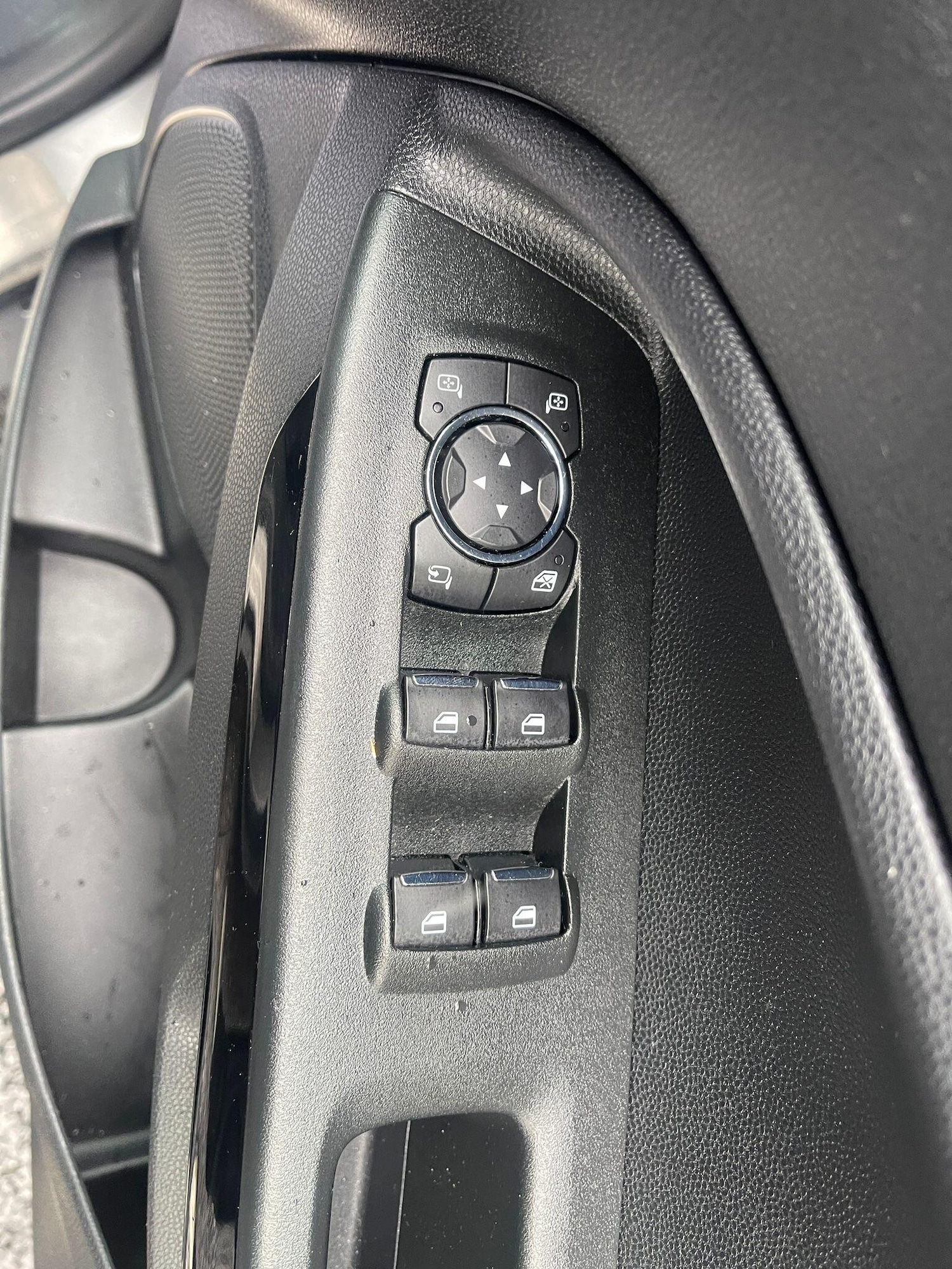 Used Ford Ecosport 2018 for sale - 78073989: Photo 18