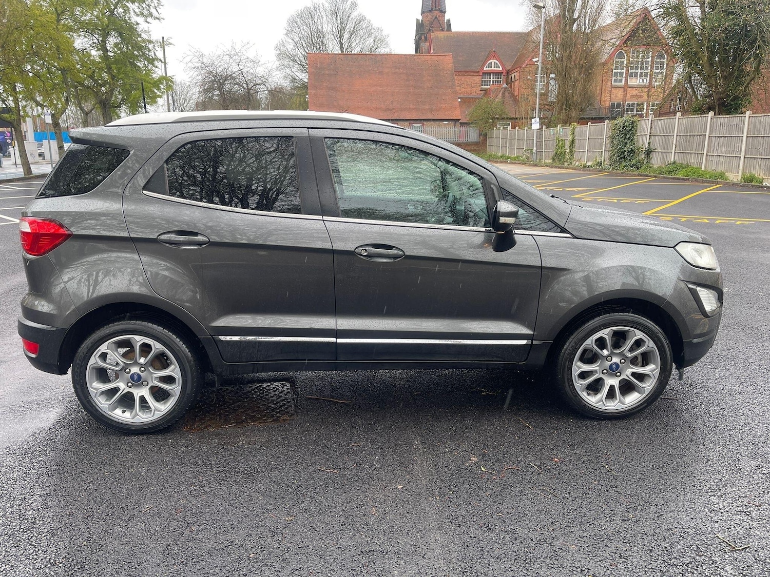 Used Ford Ecosport 2018 for sale - 78073989: Photo 5