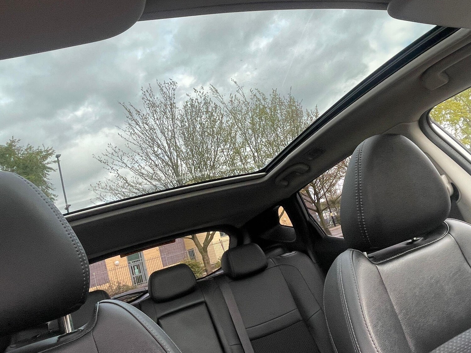 Used Nissan Qashqai for sale - 78057600: Photo 32