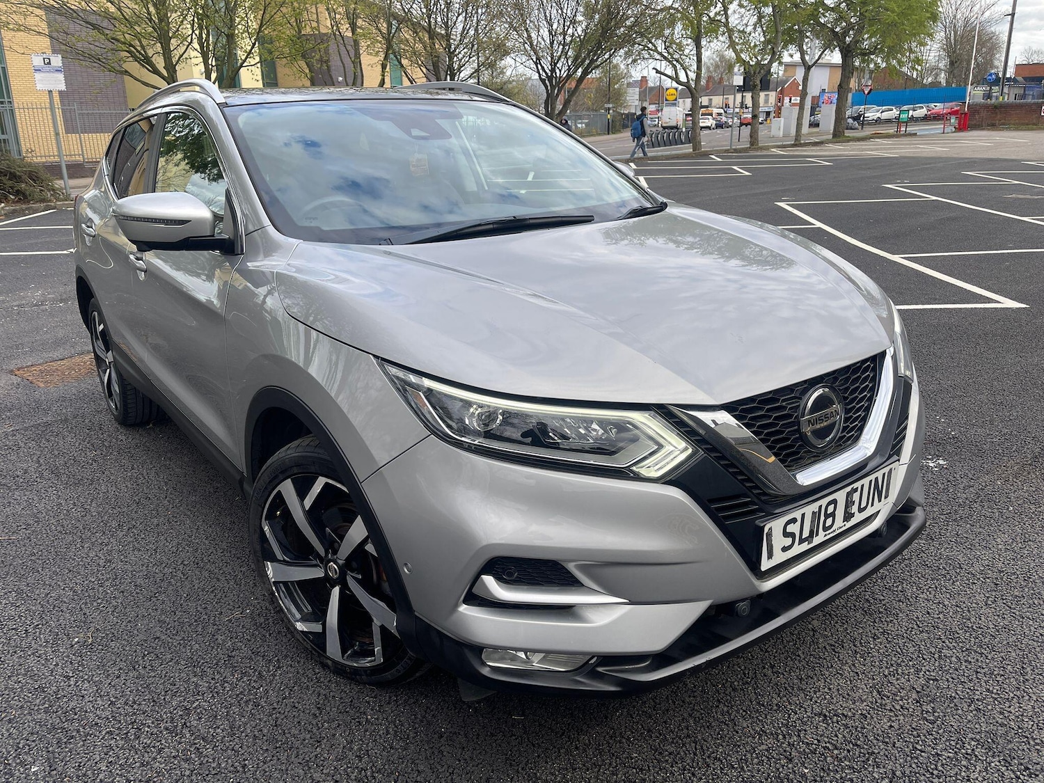 Used Nissan Qashqai for sale - 78057600: Photo 4