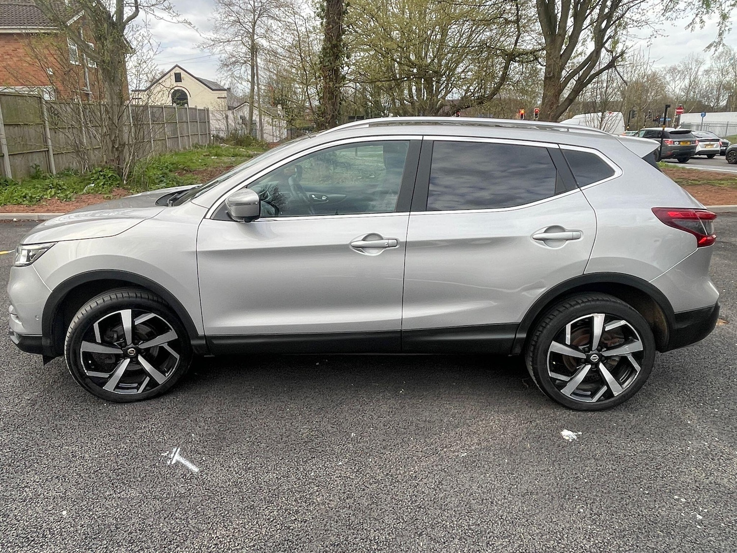 Used Nissan Qashqai for sale - 78057600: Photo 9