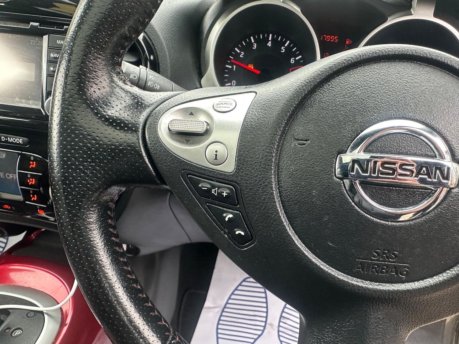 Used Nissan Juke 2015 for sale - 76597685: Photo 30