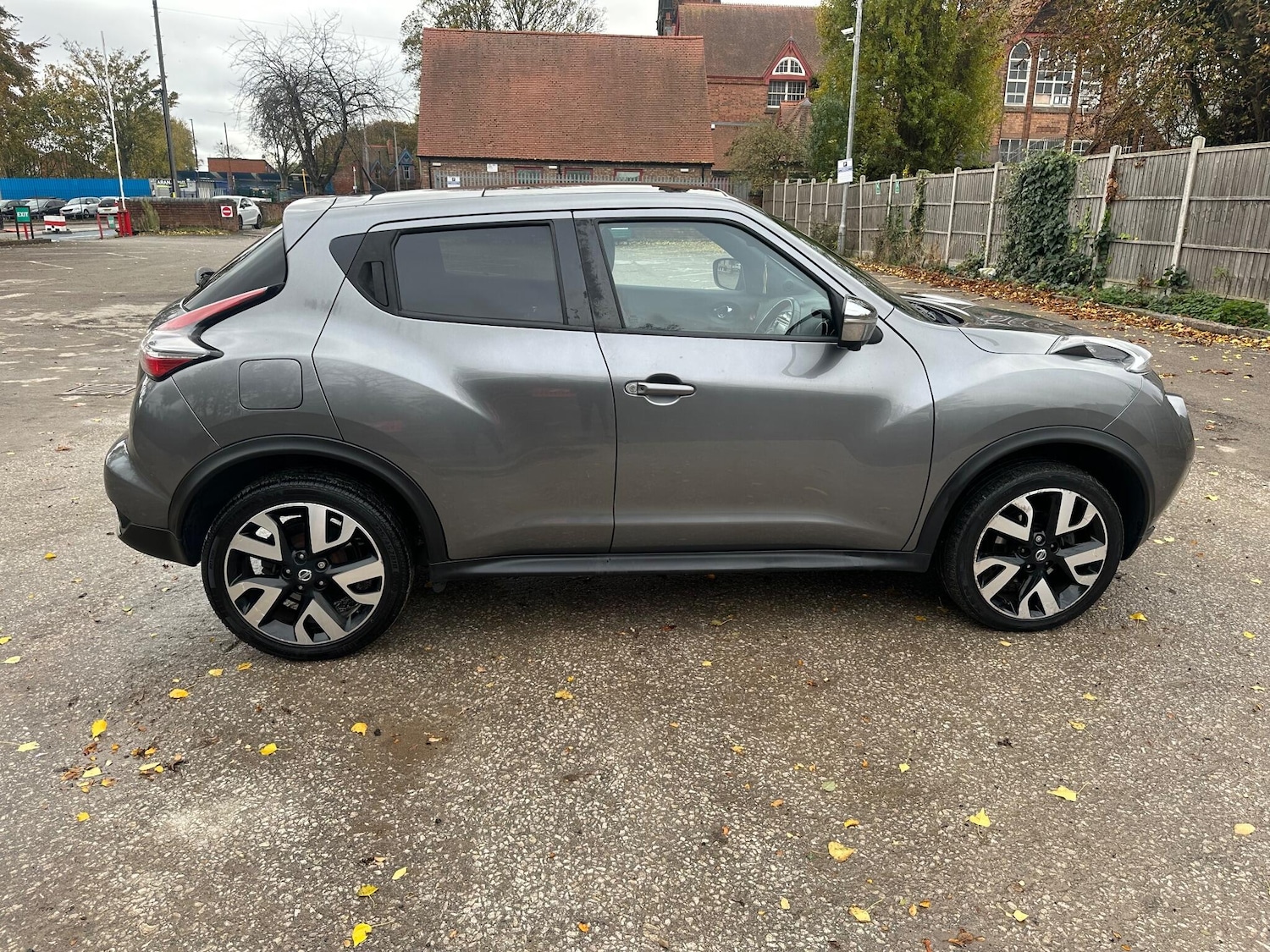 Used Nissan Juke 2015 for sale - 76597685: Photo 7