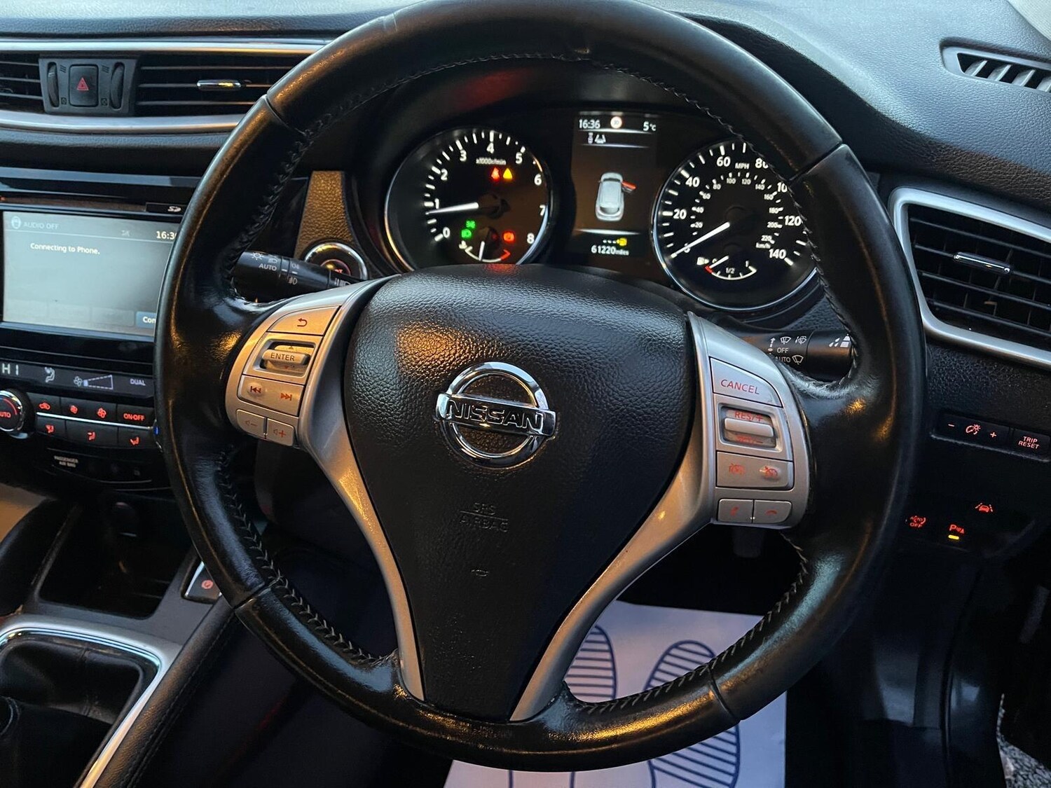 Used Nissan Qashqai for sale - 77671661: Photo 21