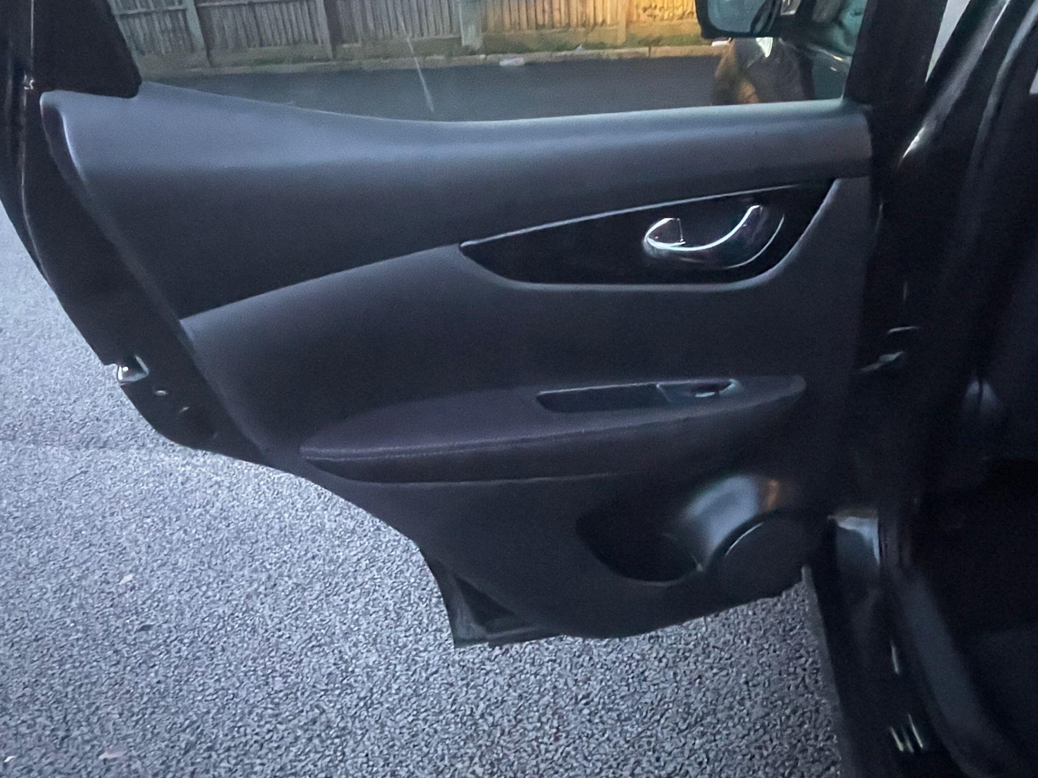 Used Nissan Qashqai for sale - 77671661: Photo 28