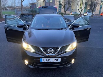 Used Nissan Qashqai 2015 for sale - 77671661: Photo