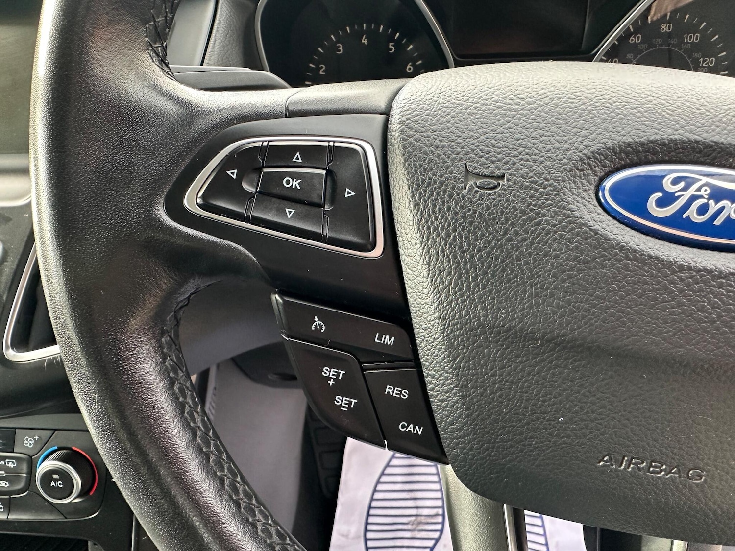 Used Ford Focus for sale - 76538972: Photo 16