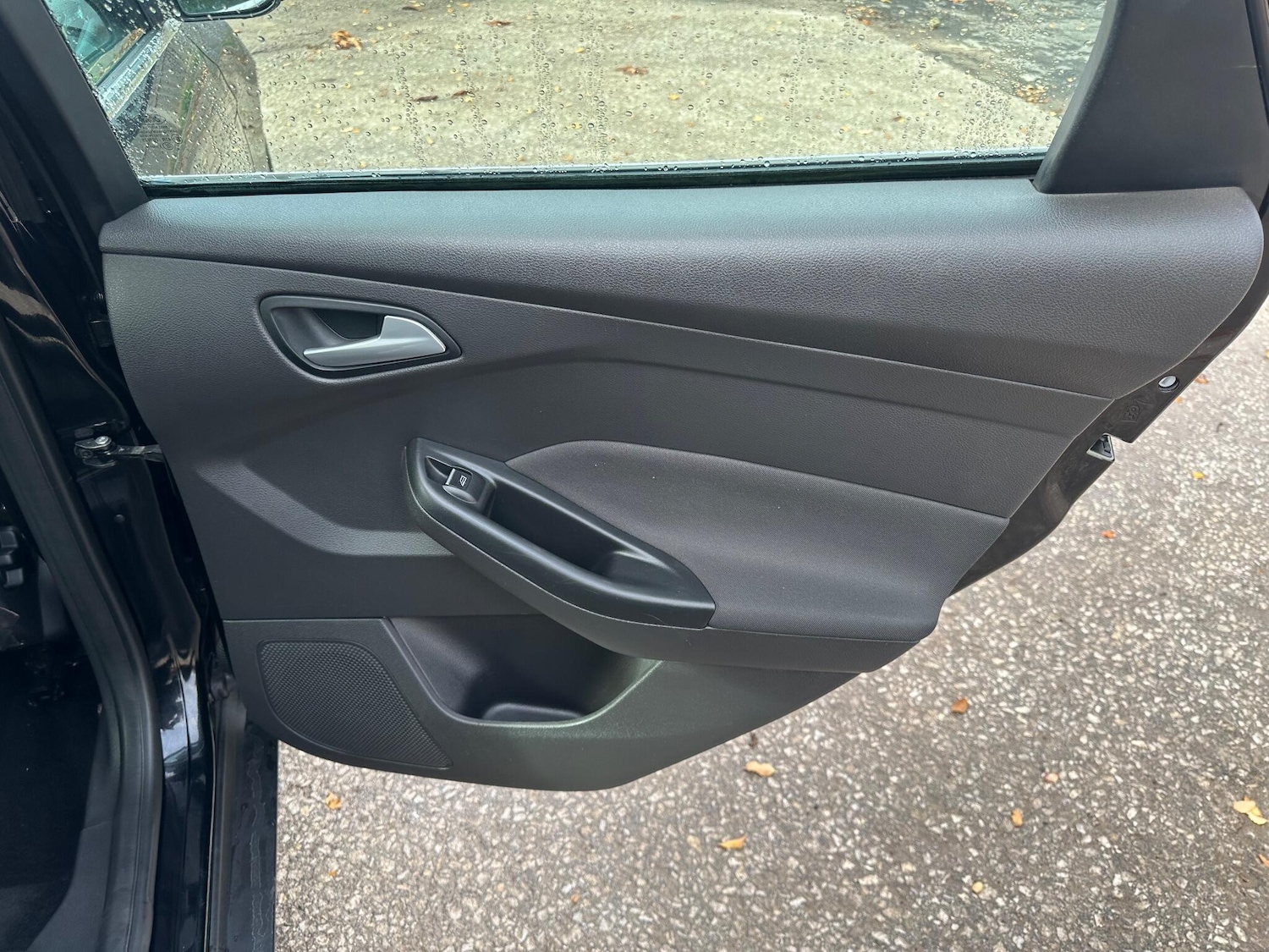 Used Ford Focus for sale - 76538972: Photo 25