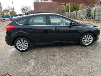 Used Ford Focus 2016 for sale - 76538972: Photo