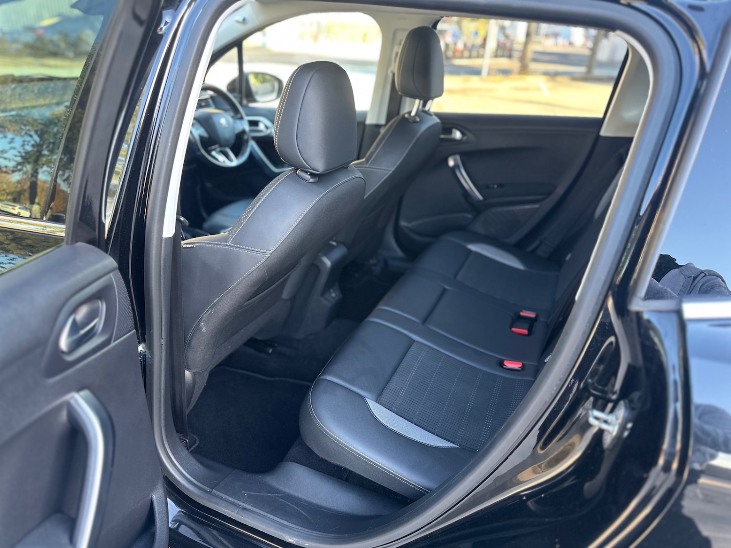 Used Peugeot 2008 2018 for sale - 76194222: Photo 24