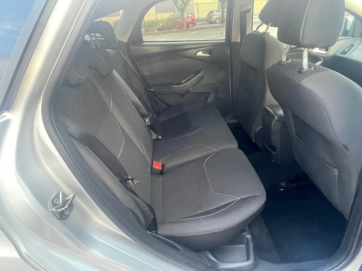 Used Ford Focus for sale - 76993532: Photo 11