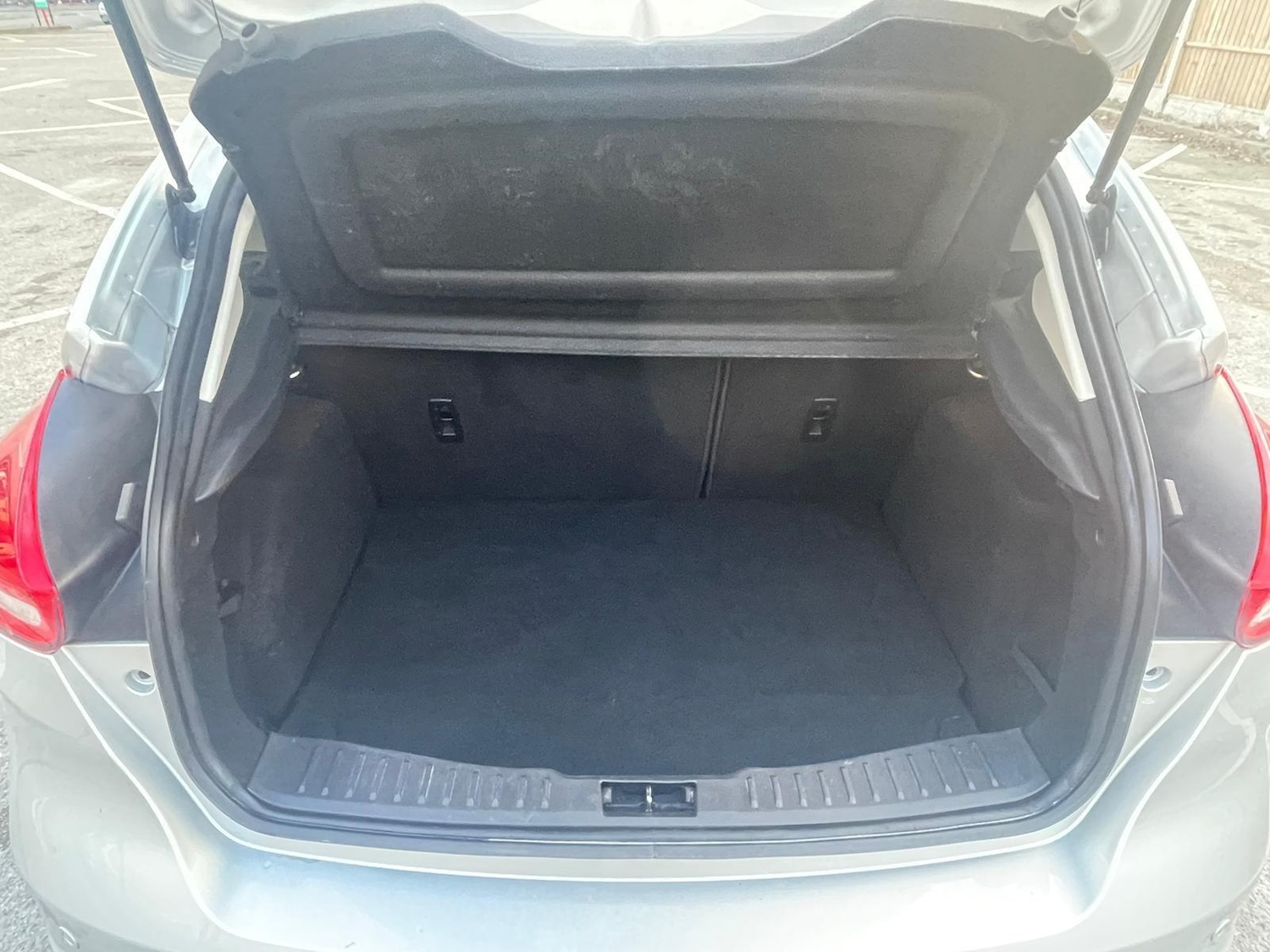 Used Ford Focus for sale - 76993532: Photo 31