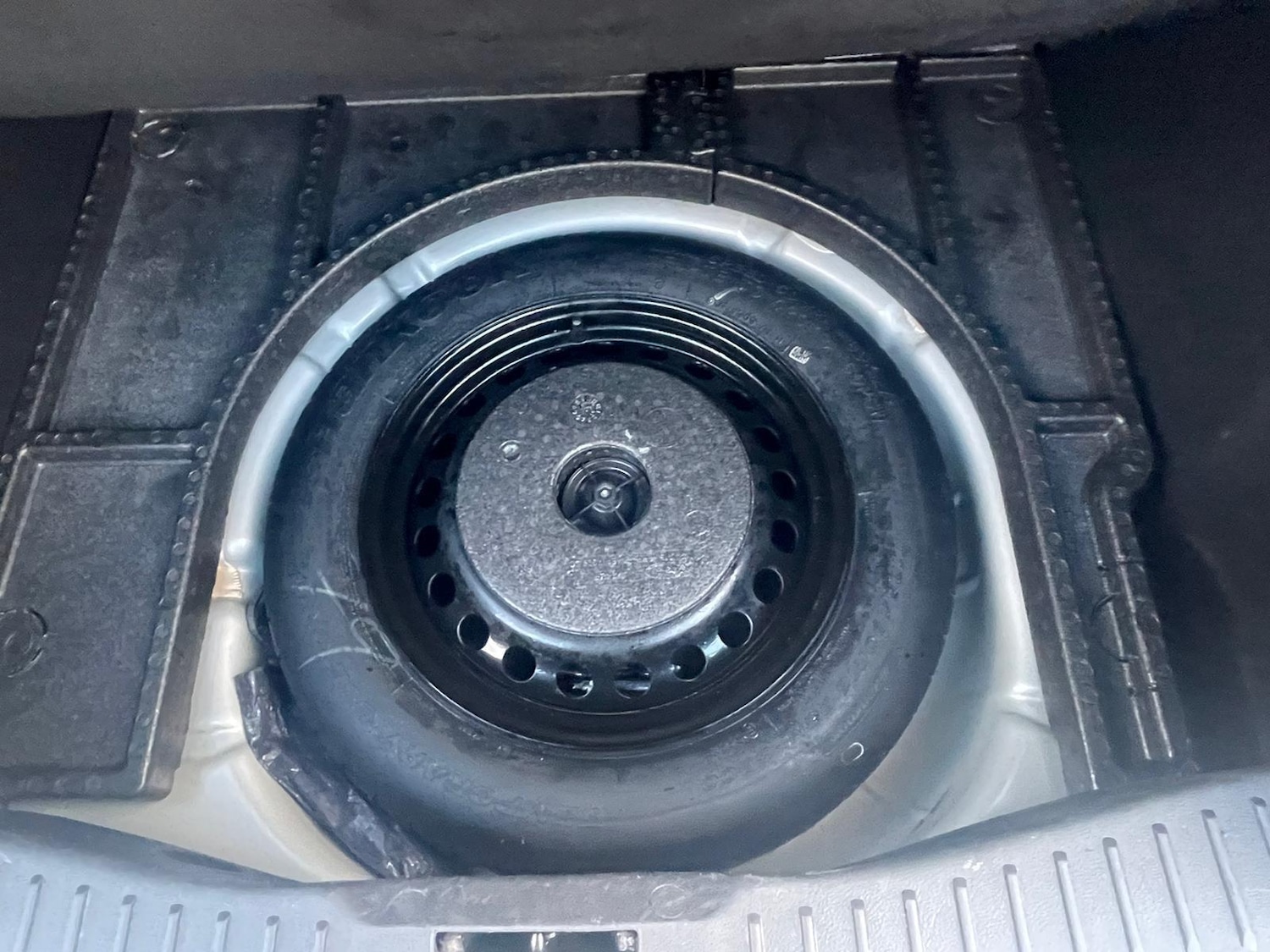 Used Ford Focus for sale - 76993532: Photo 32