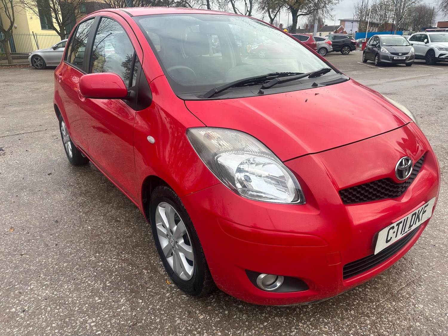 Used Toyota Yaris 2011 for sale - 76714464: Photo 1