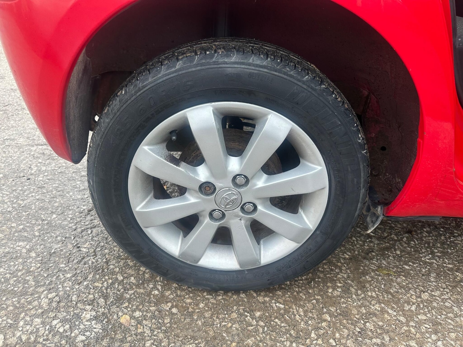 Used Toyota Yaris 2011 for sale - 76714464: Photo 23