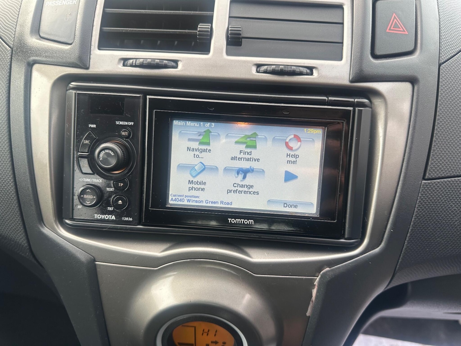 Used Toyota Yaris 2011 for sale - 76714464: Photo 27