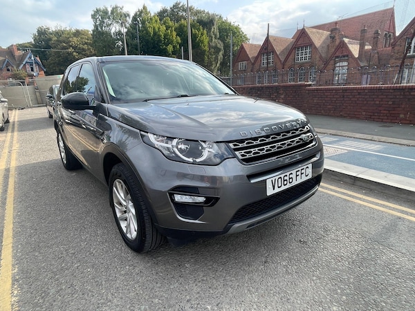 Used Land Rover Discovery Sport 2016 for sale - 75540448: Photo 2