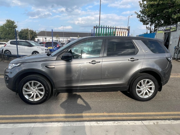 Used Land Rover Discovery Sport 2016 for sale - 75540448: Photo 6