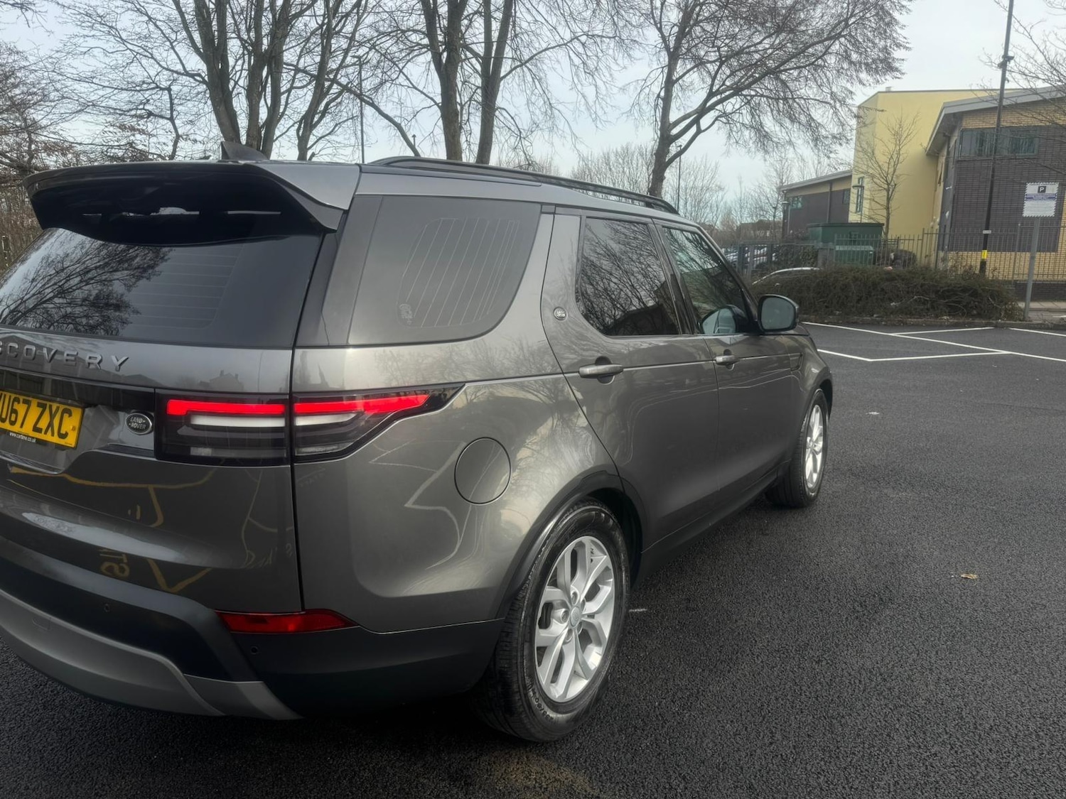Used Land Rover Discovery 2017 for sale - 77838481: Photo 11