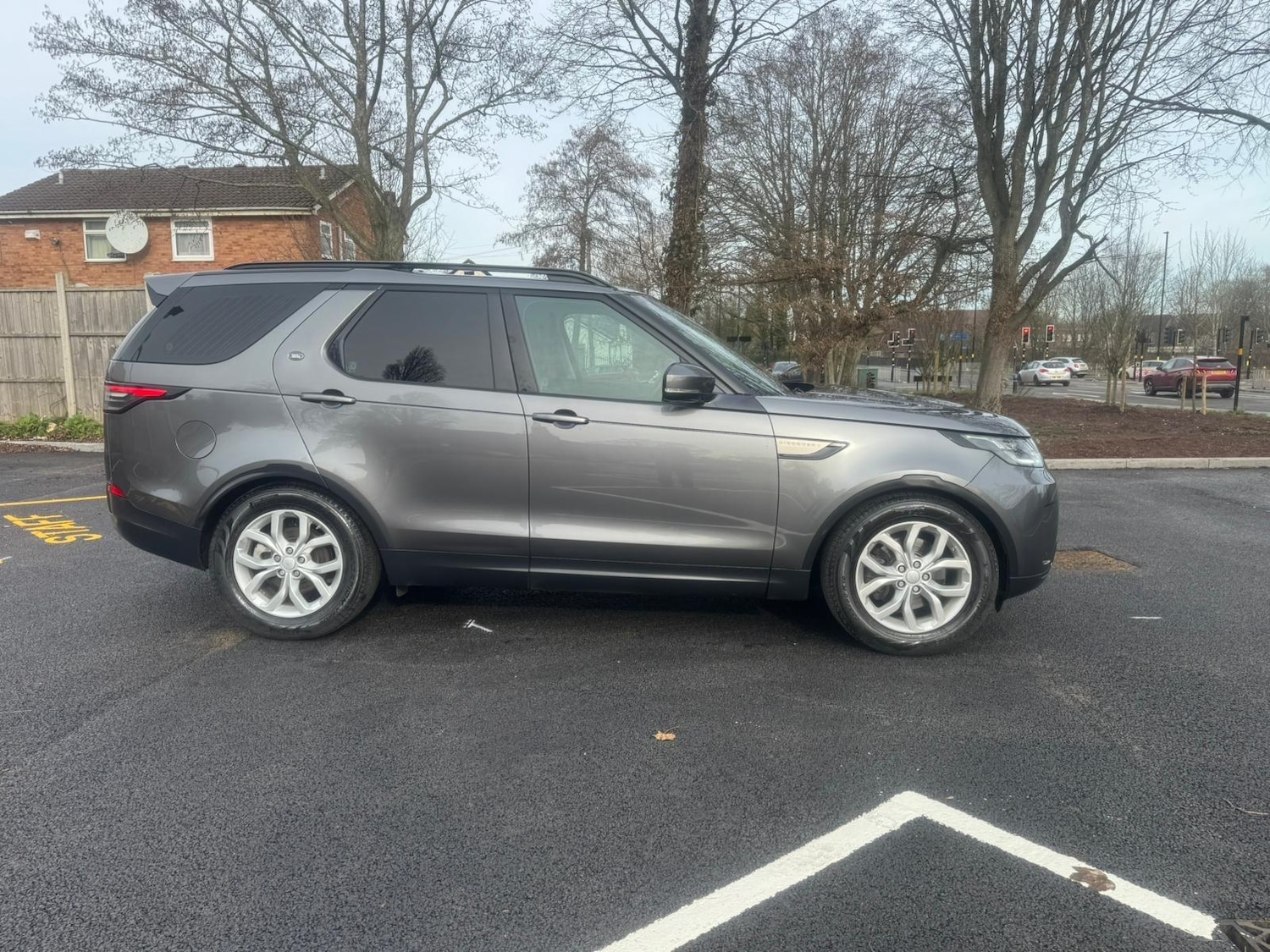 Used Land Rover Discovery 2017 for sale - 77838481: Photo 14