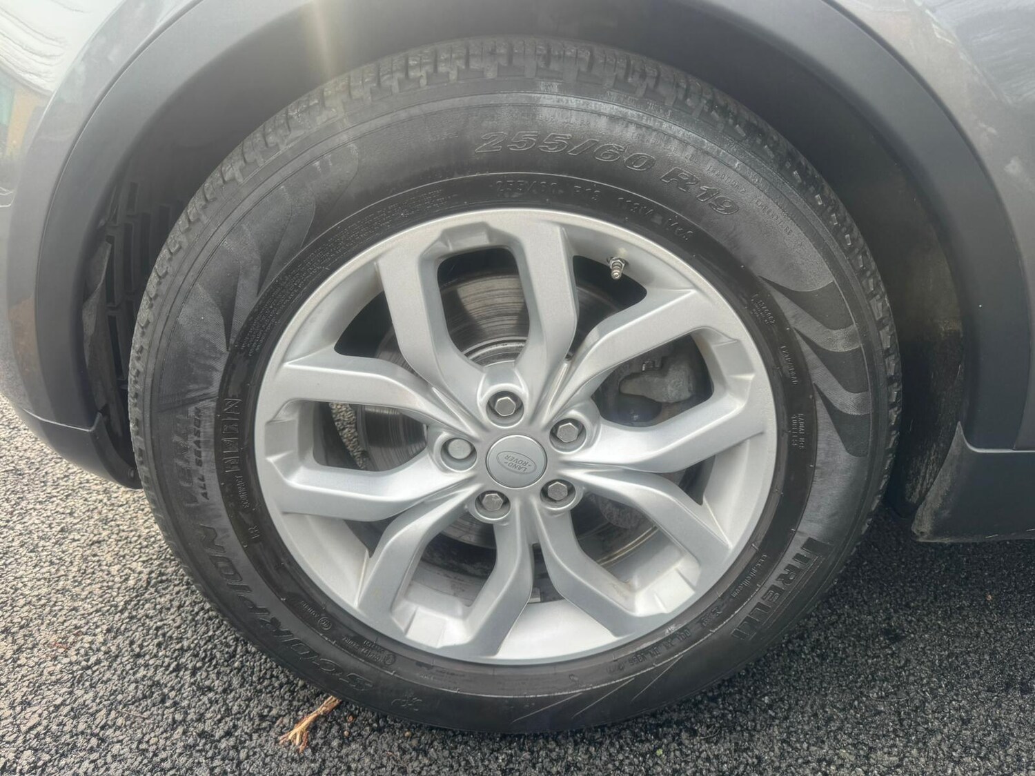 Used Land Rover Discovery 2017 for sale - 77838481: Photo 30