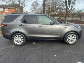 Used Land Rover Discovery 2017 for sale - 77838481: Photo