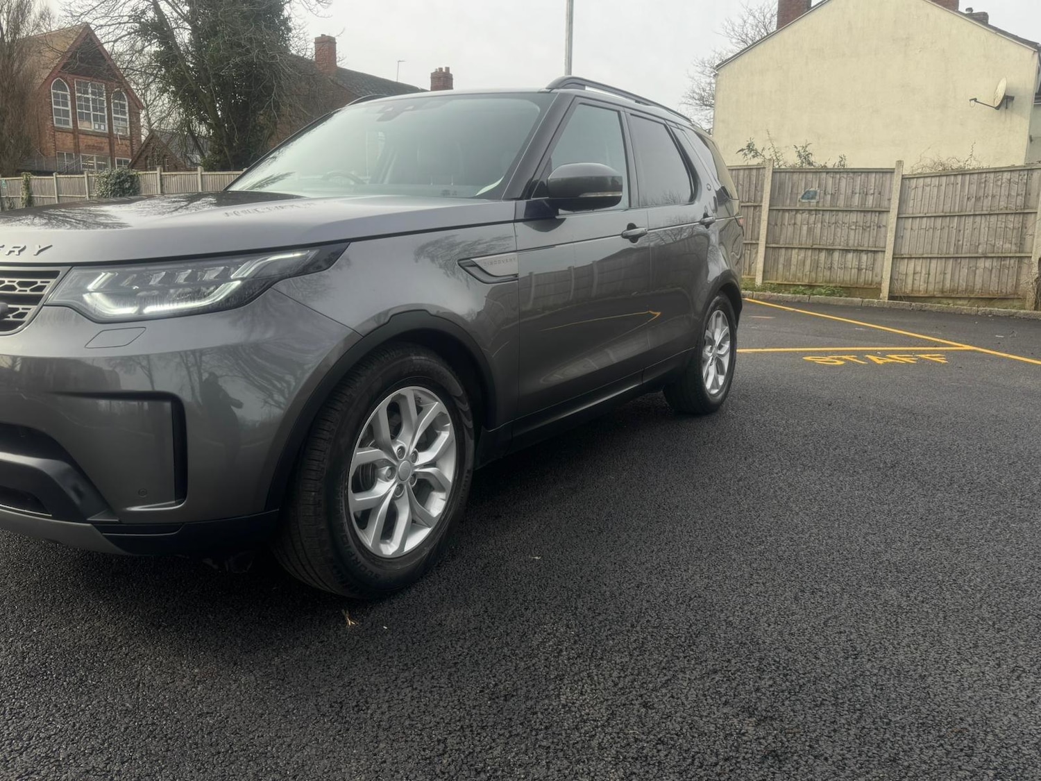 Used Land Rover Discovery 2017 for sale - 77838481: Photo 8