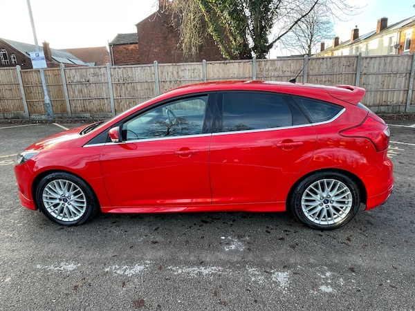 Used Ford Focus 2014 for sale - 76174932: Photo 8