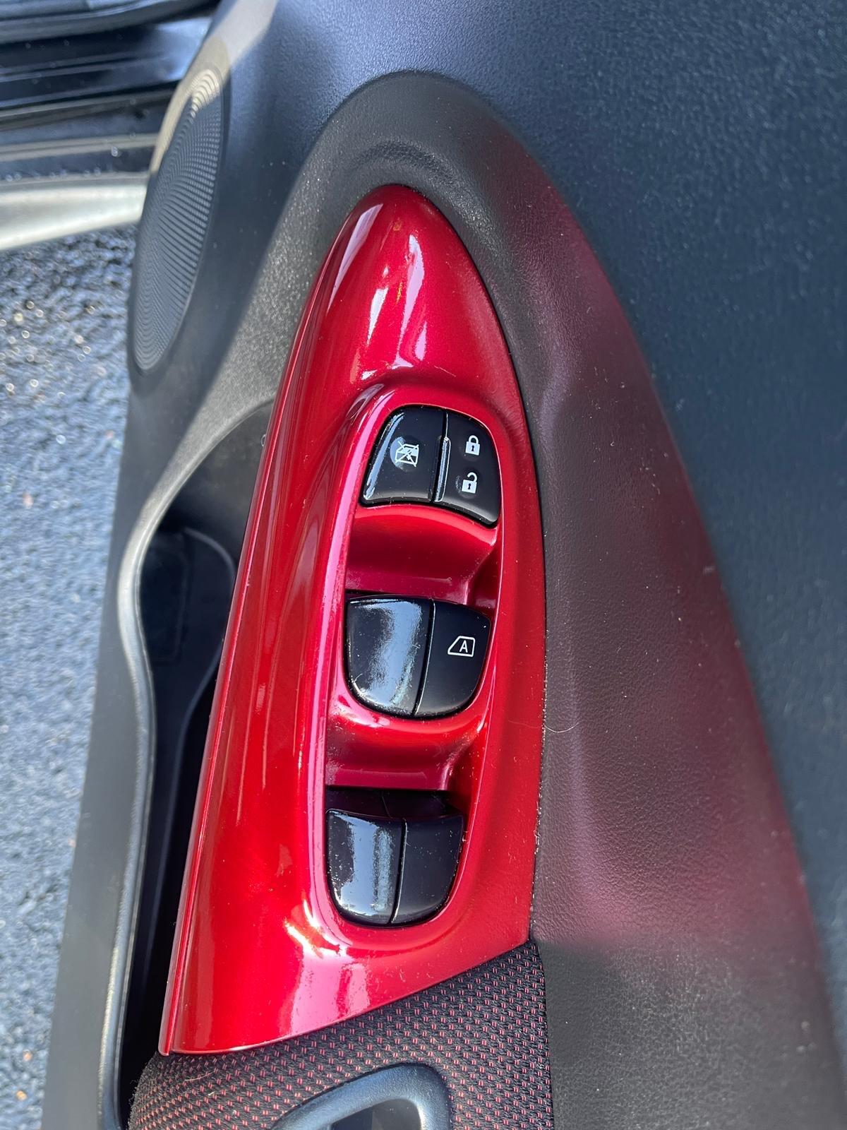 Used Nissan Juke 2014 for sale - 78019198: Photo 27