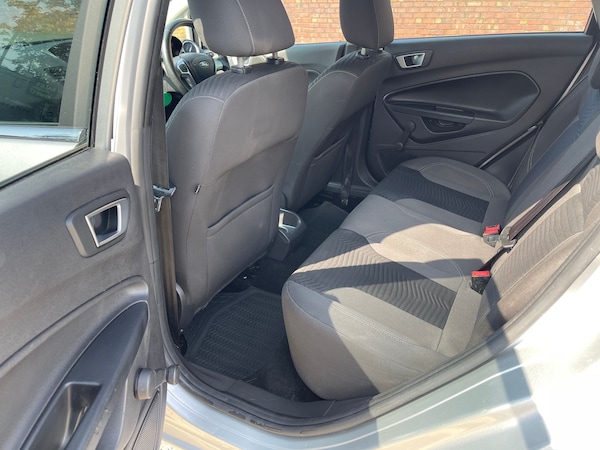 Used Ford Fiesta 2015 for sale - 74980481: Photo 16