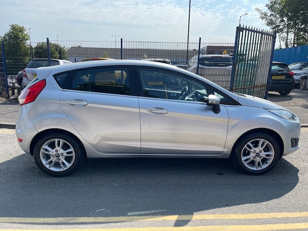 Used Ford Fiesta 2015 for sale - 74980481: Photo 4