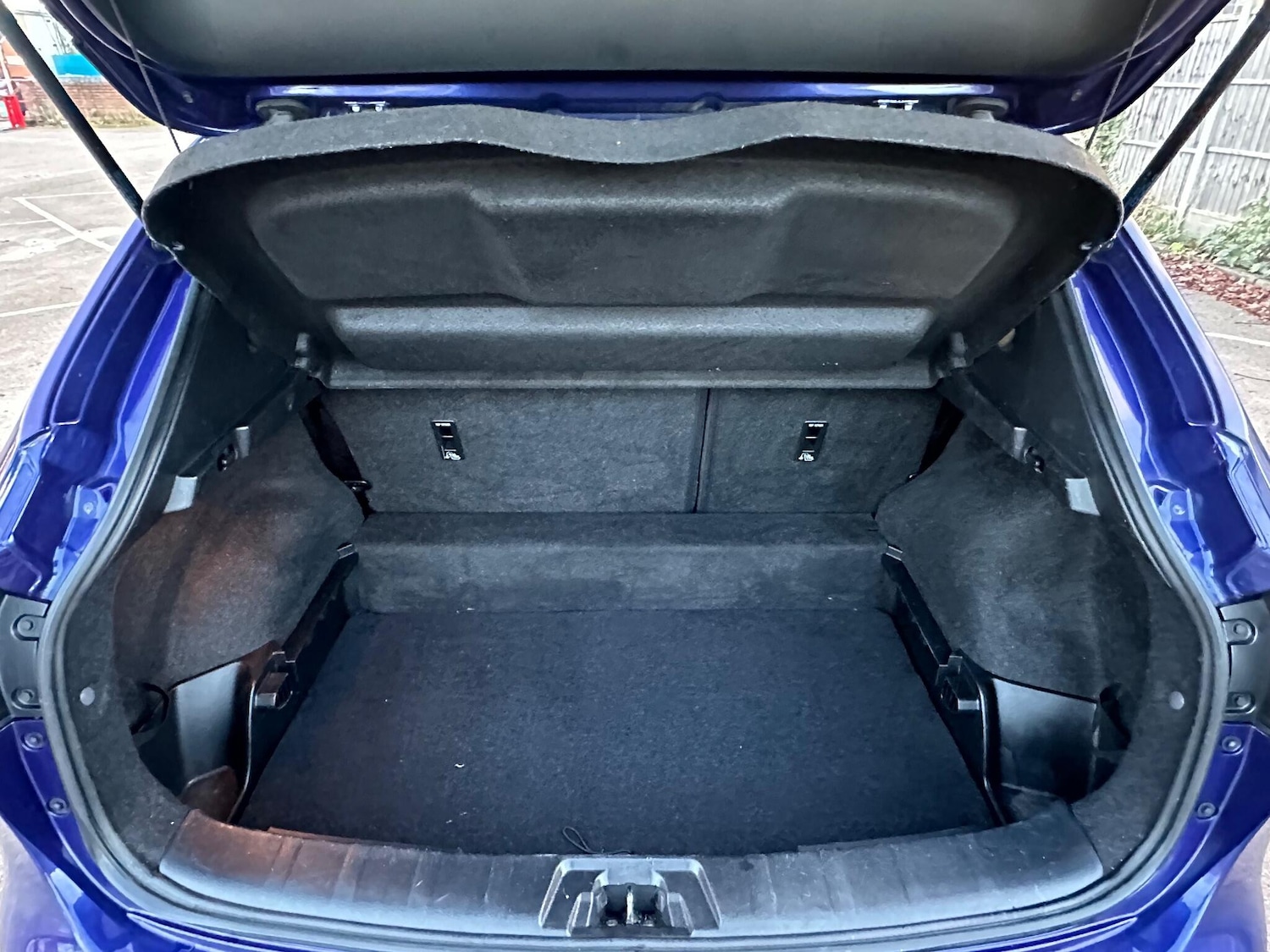 Used Nissan Qashqai 2015 for sale - 76926946: Photo 34