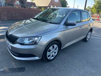 Used Skoda Fabia 2015 for sale - 74766921: Photo