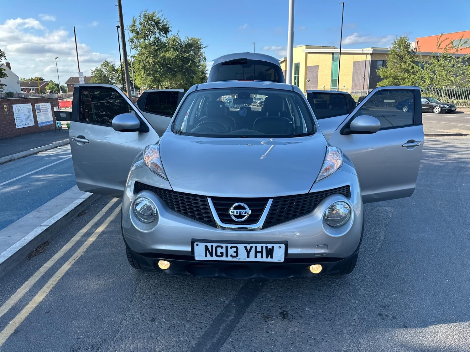 Used Nissan Juke 2013 for sale - 76987795: Photo 27