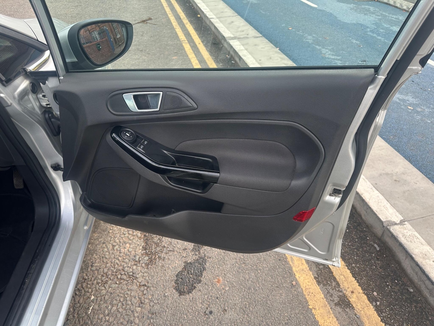 Used Ford Fiesta 2014 for sale - 76644958: Photo 10