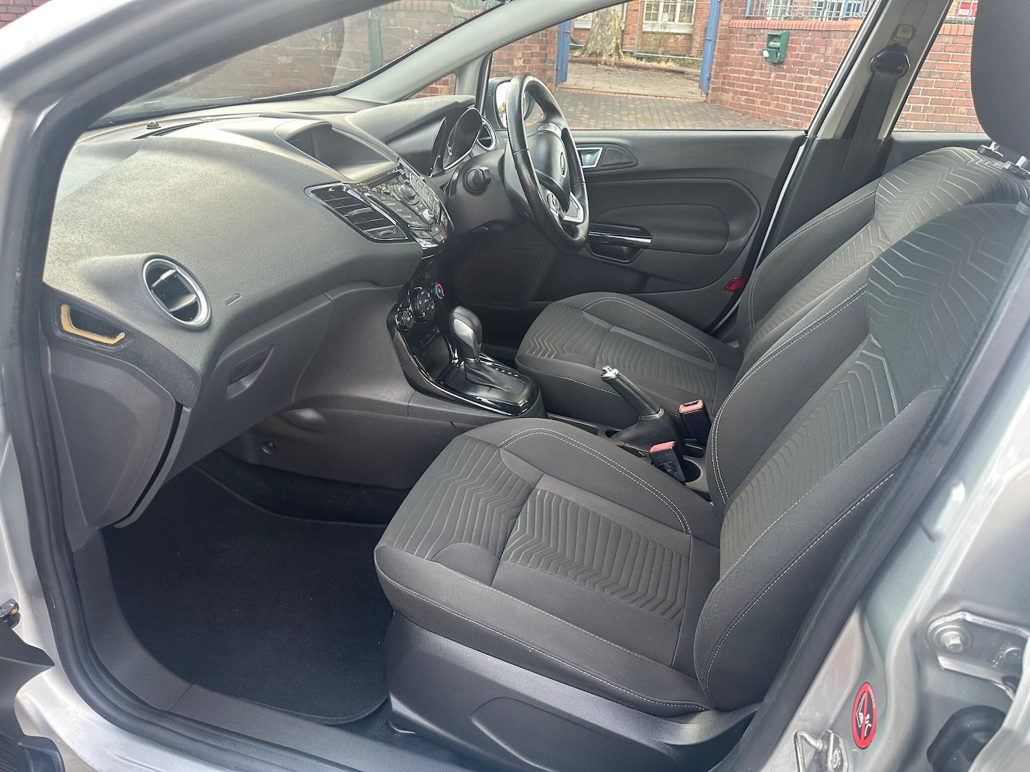 Used Ford Fiesta 2014 for sale - 76644958: Photo 16