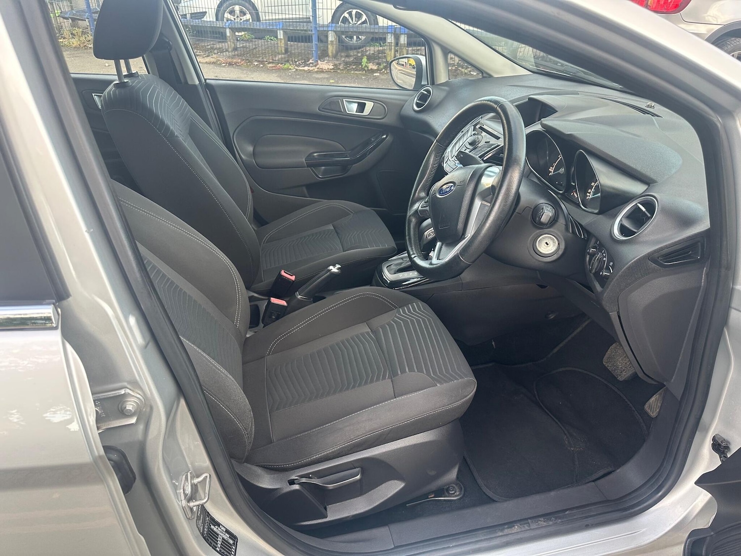 Used Ford Fiesta 2014 for sale - 76644958: Photo 9