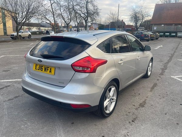 Used Ford Focus 2016 for sale - 76260328: Photo 4