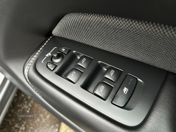 Used Volvo XC60 2021 for sale - 76729611: Photo 36