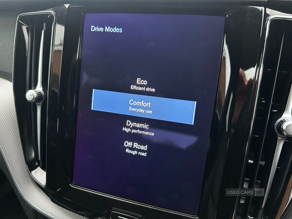 Used Volvo XC60 2021 for sale - 76729611: Photo 43