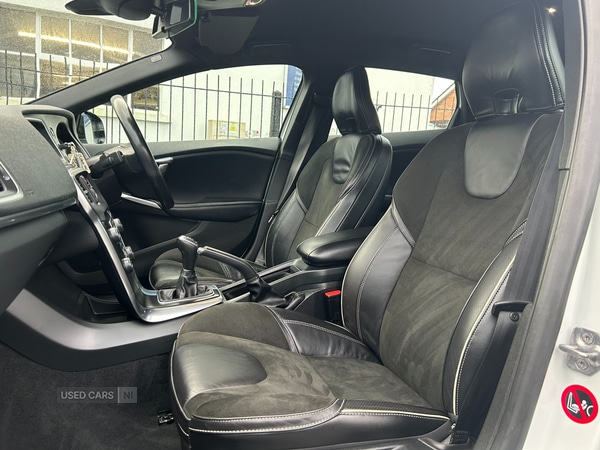 Used Volvo V40 2015 for sale - 76574172: Photo 10