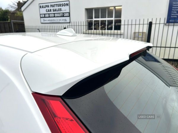 Used Volvo V40 2015 for sale - 76574172: Photo 19