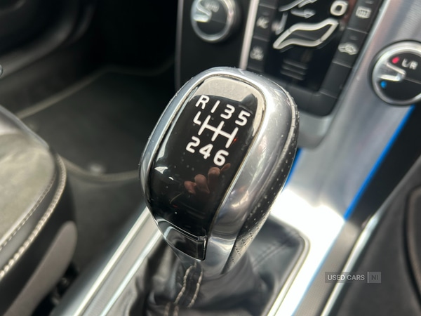 Used Volvo V40 2015 for sale - 76574172: Photo 28