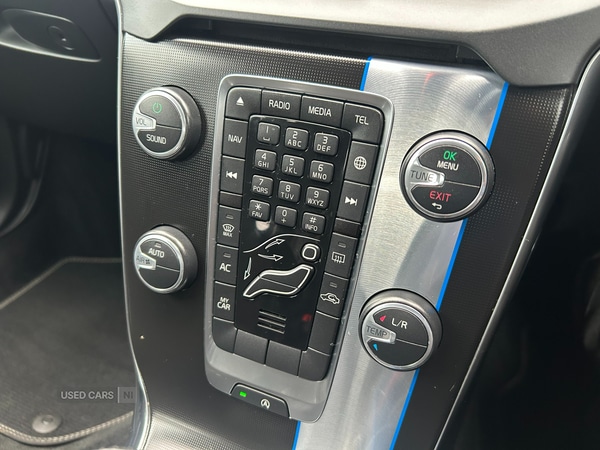 Used Volvo V40 2015 for sale - 76574172: Photo 29