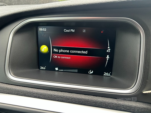 Used Volvo V40 2015 for sale - 76574172: Photo 34