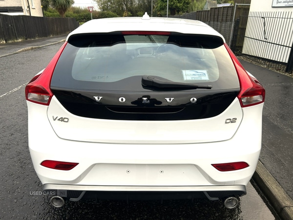 Used Volvo V40 2015 for sale - 76574172: Photo 5