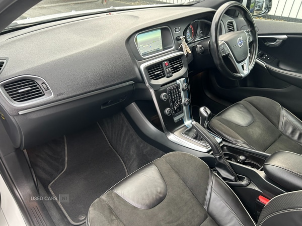 Used Volvo V40 2015 for sale - 76574172: Photo 9