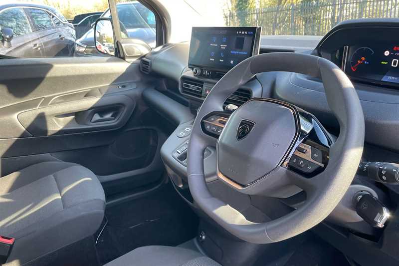 Used Peugeot Partner 2024 for sale - 77698370: Photo 36