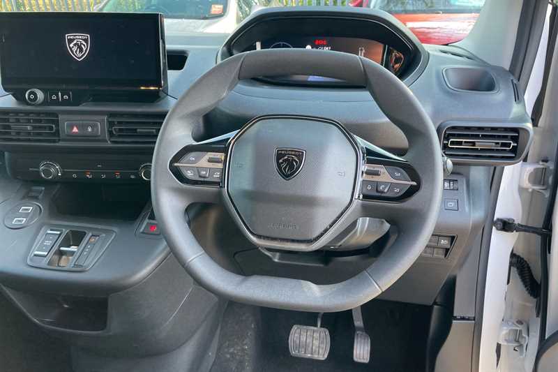 Used Peugeot Partner 2024 for sale - 77698370: Photo 9